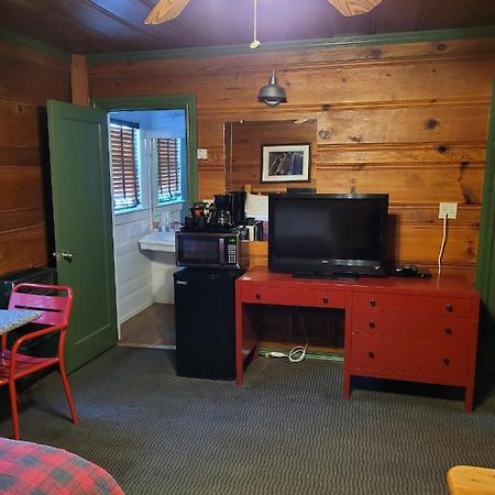 Shaver Lake Village Hotel Kültér fotó