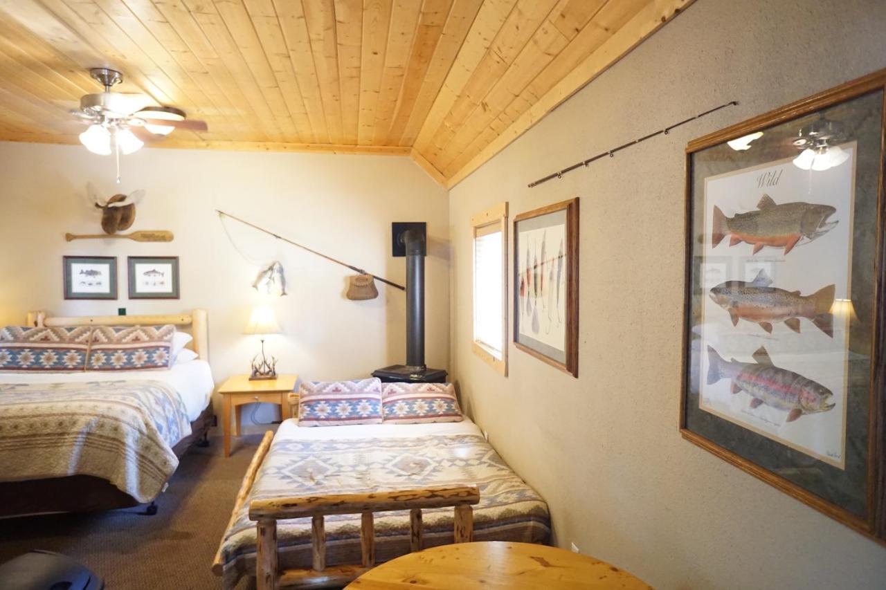 Shaver Lake Village Hotel Kültér fotó