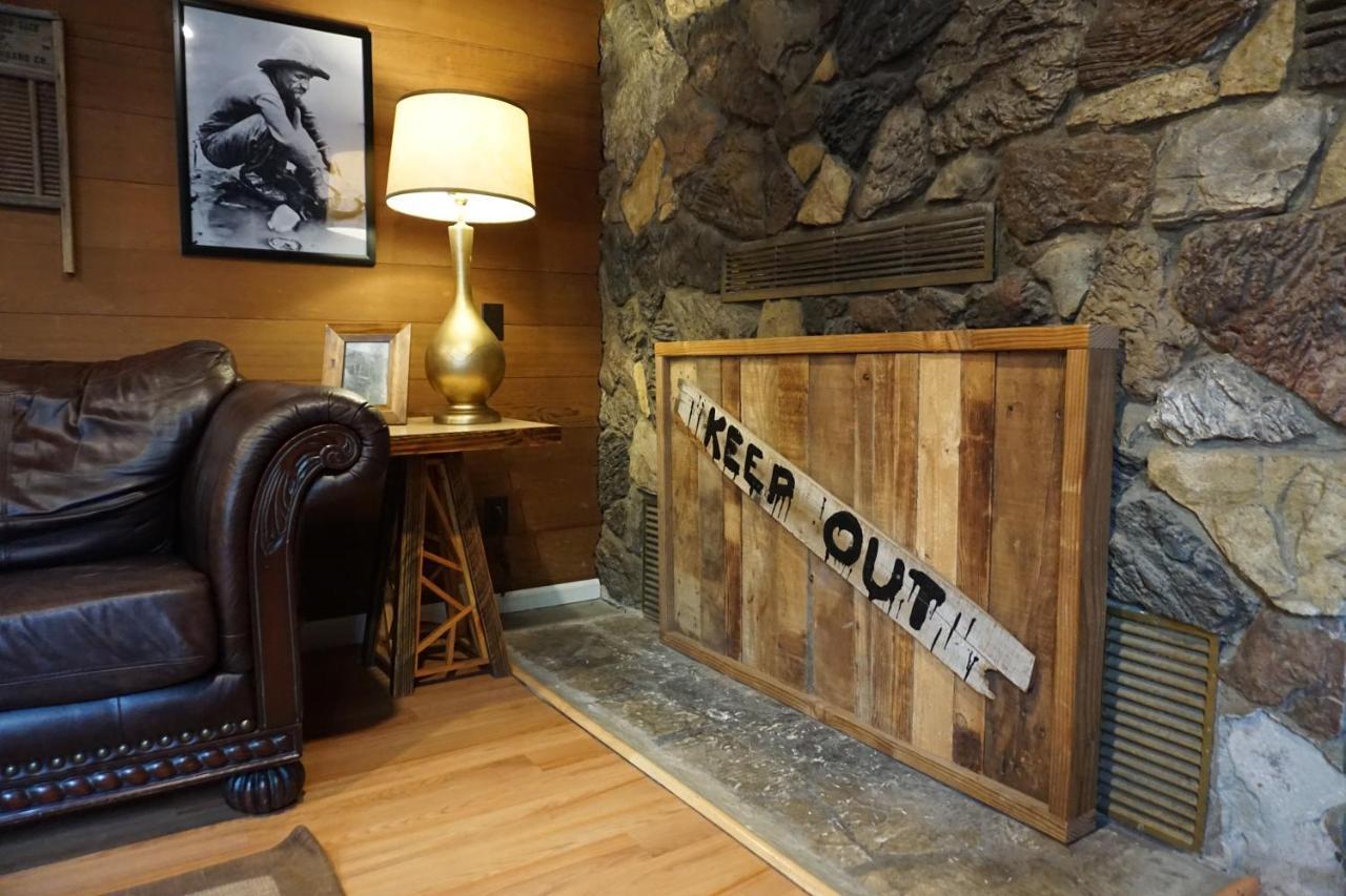 Shaver Lake Village Hotel Kültér fotó