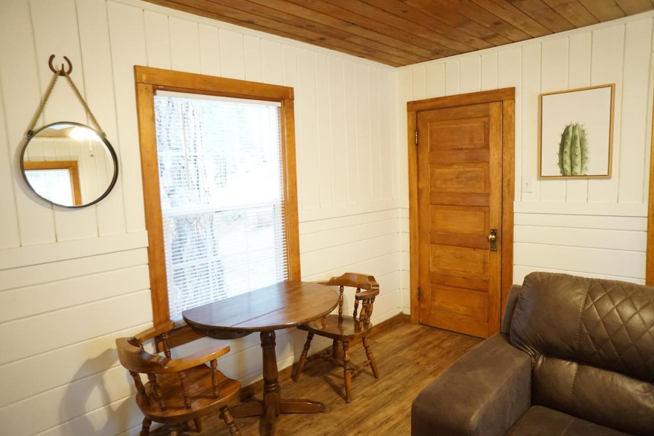 Shaver Lake Village Hotel Kültér fotó